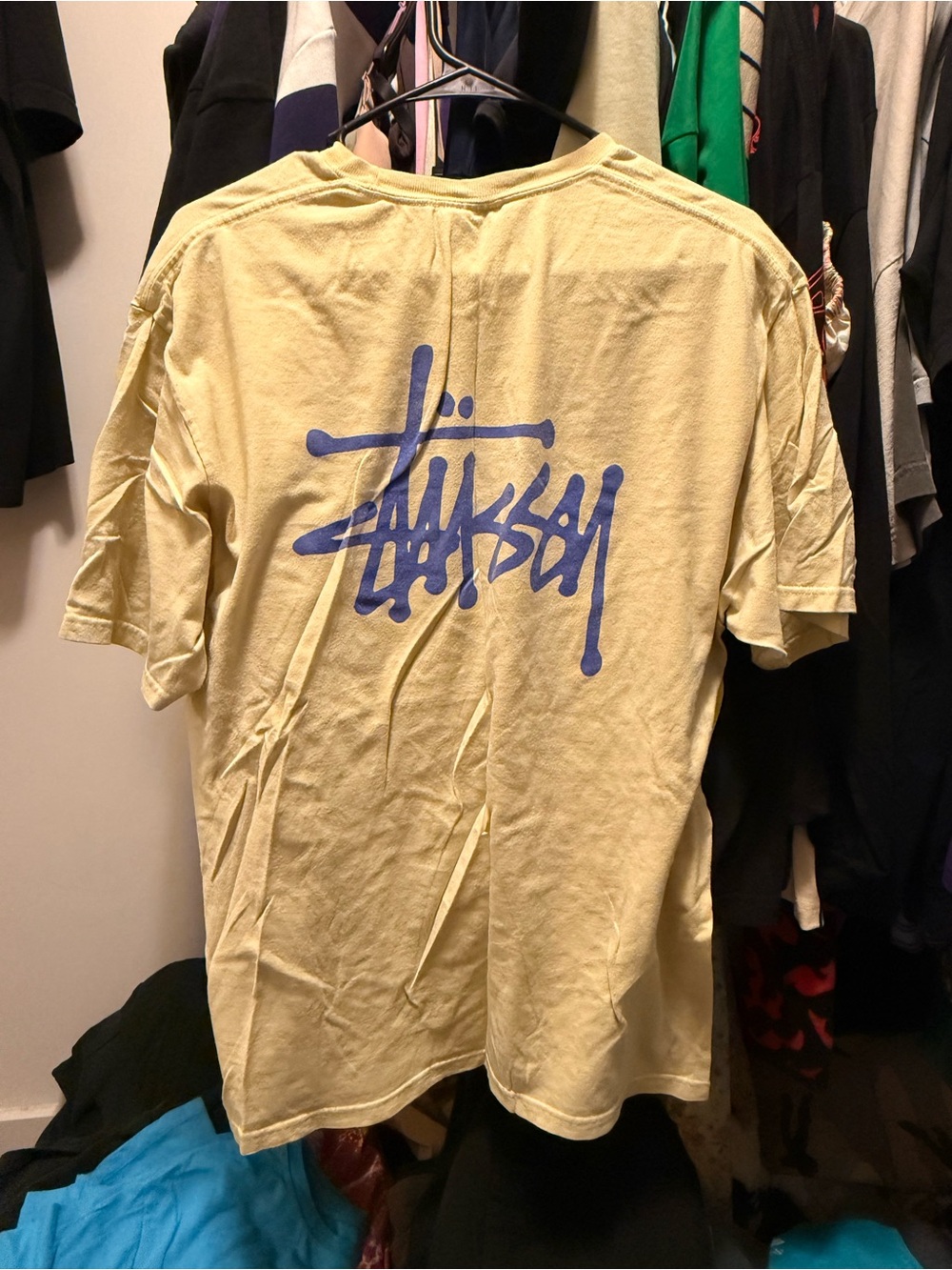 Stussy Pale Yellow Short Sleeve Logo Tee - Picture 2 of 2